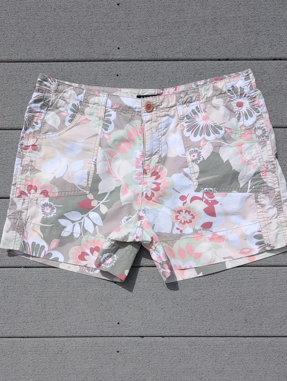 Axcess Liz Claiborne Floral Print Shorts
